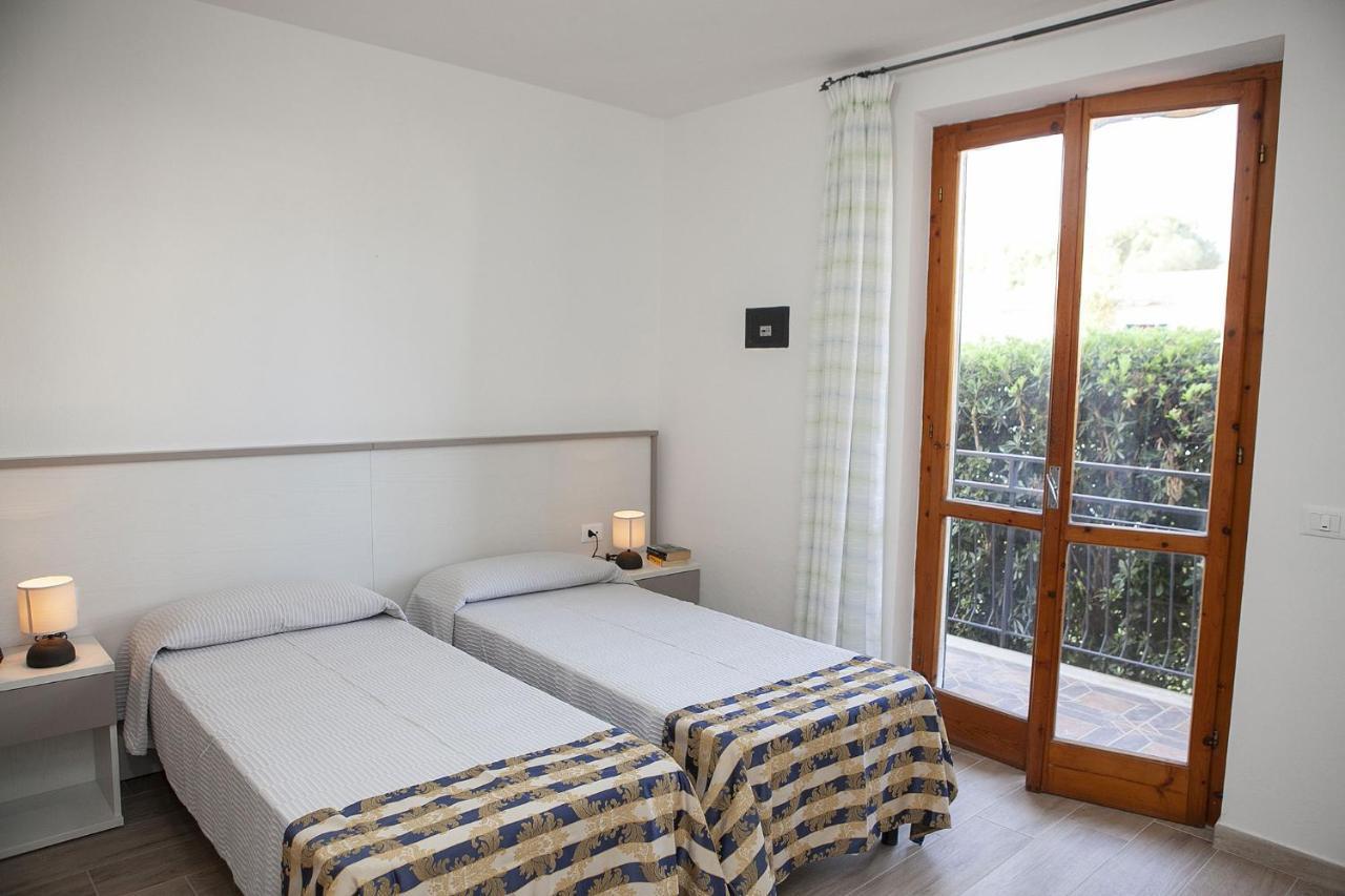 Hotel Thomas Marina di Campo Kültér fotó