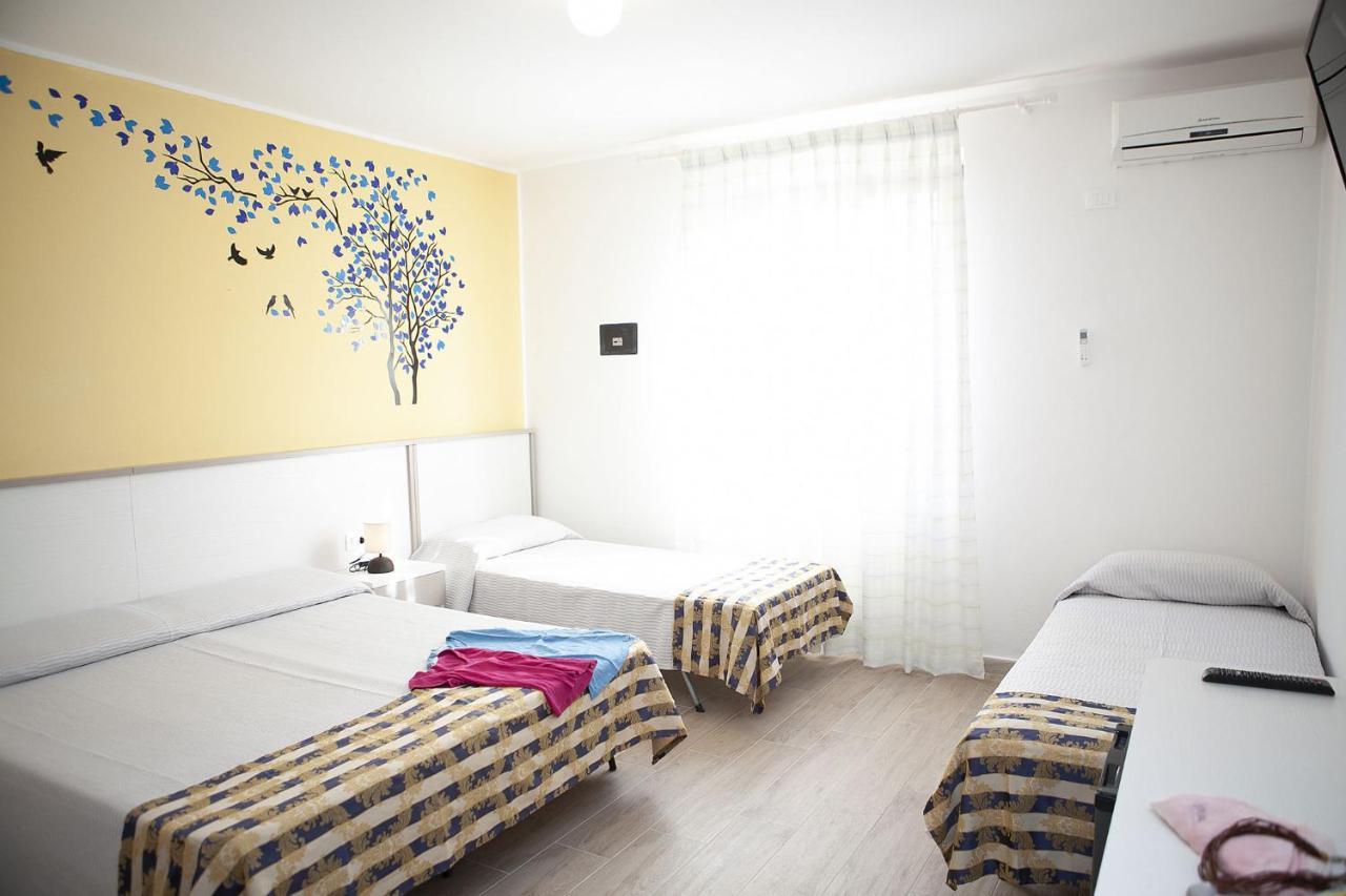 Hotel Thomas Marina di Campo Kültér fotó